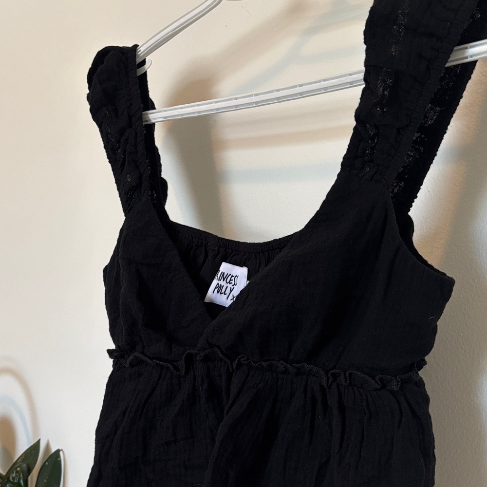 Princess Polly Elegant Black Sleeveless Crop Top - Picture 3 of 7